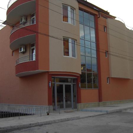 Family Hotel Deja Vu Rawda Zewnętrze zdjęcie