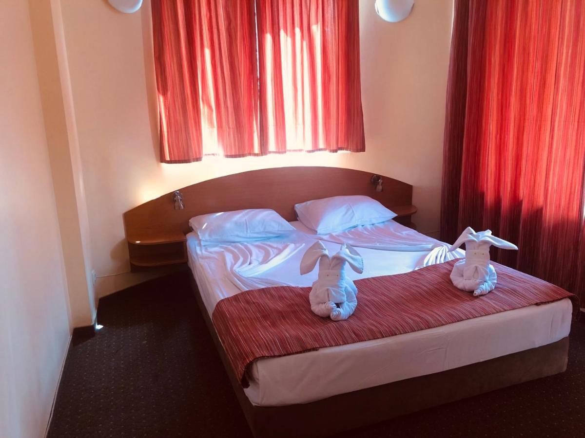 Family Hotel Deja Vu Rawda Zewnętrze zdjęcie