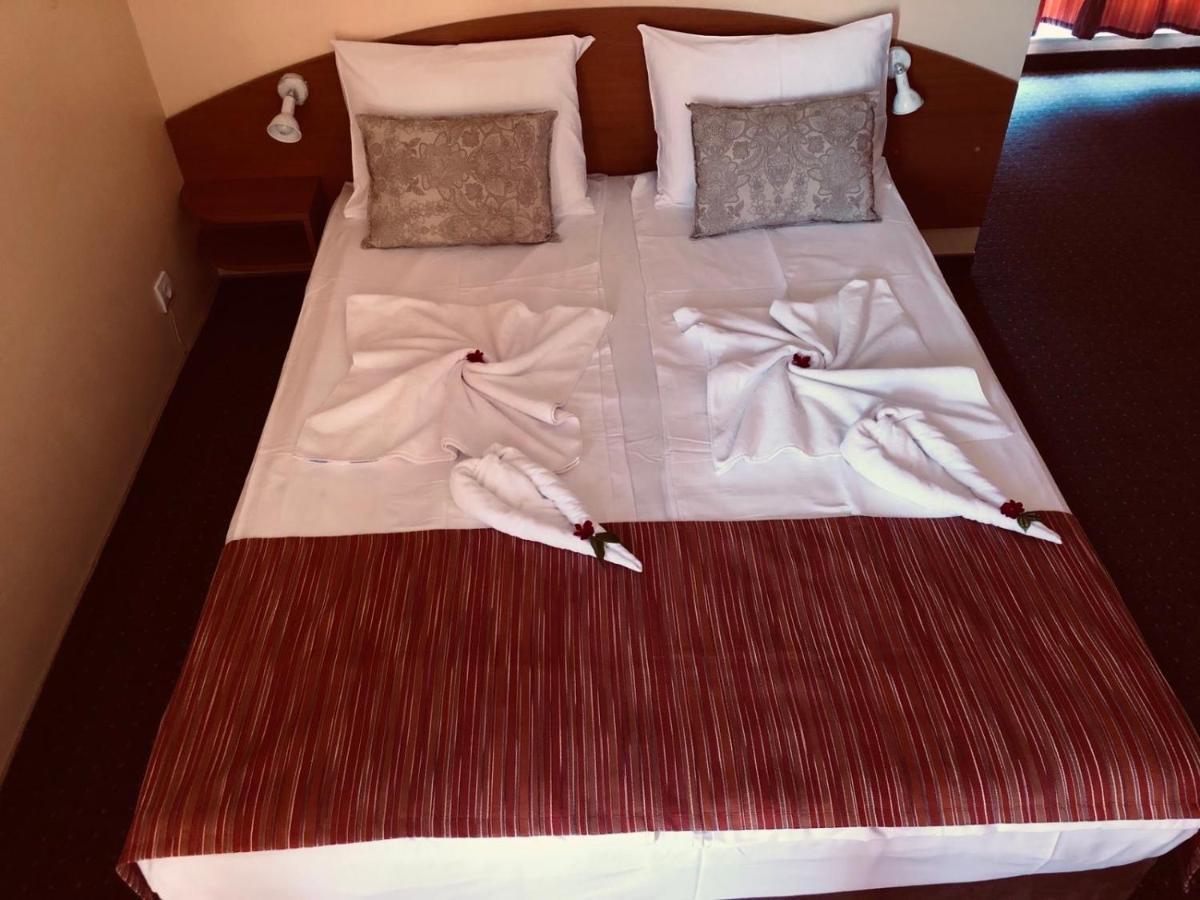 Family Hotel Deja Vu Rawda Zewnętrze zdjęcie