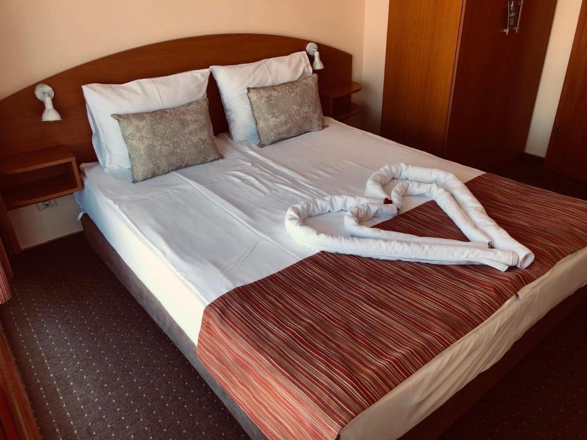 Family Hotel Deja Vu Rawda Zewnętrze zdjęcie