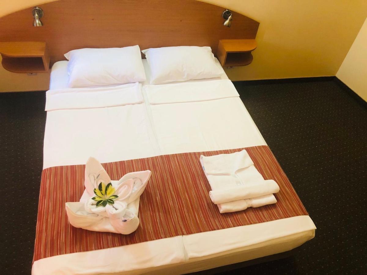Family Hotel Deja Vu Rawda Zewnętrze zdjęcie